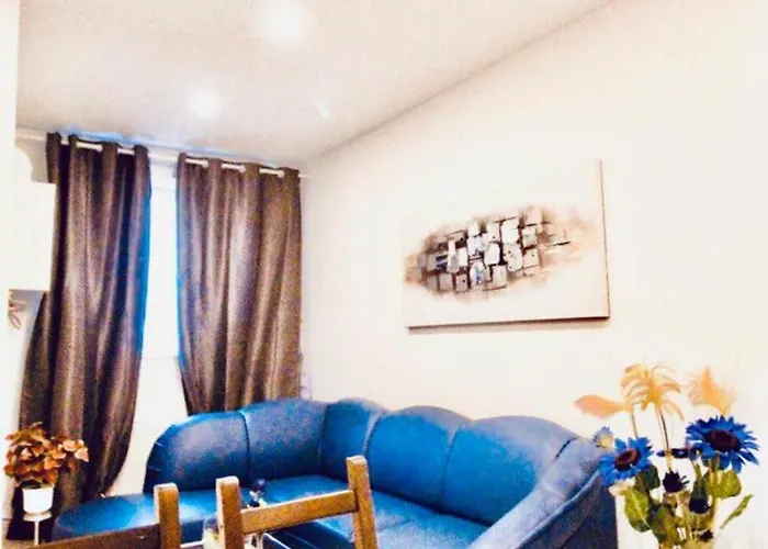 Budget-friendly 2-bedroom With Living For 5 Апартаменты